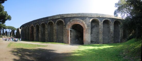 Außenansicht Amphitheater