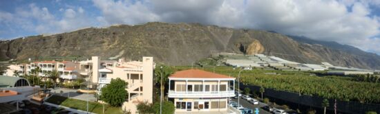 Blick vom Hotel Sol la Palma auf den Ort