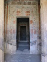 Türbogen der Hathorkapelle